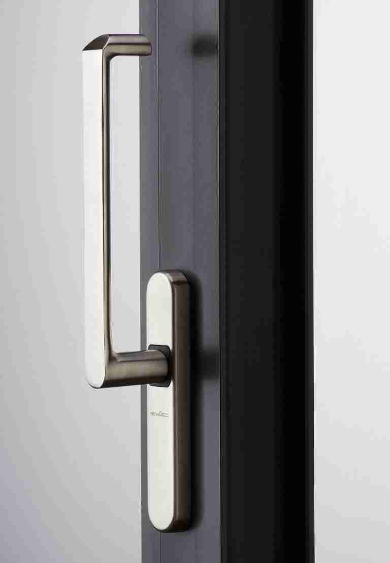 ASE 80.HI - Bigfoot Door